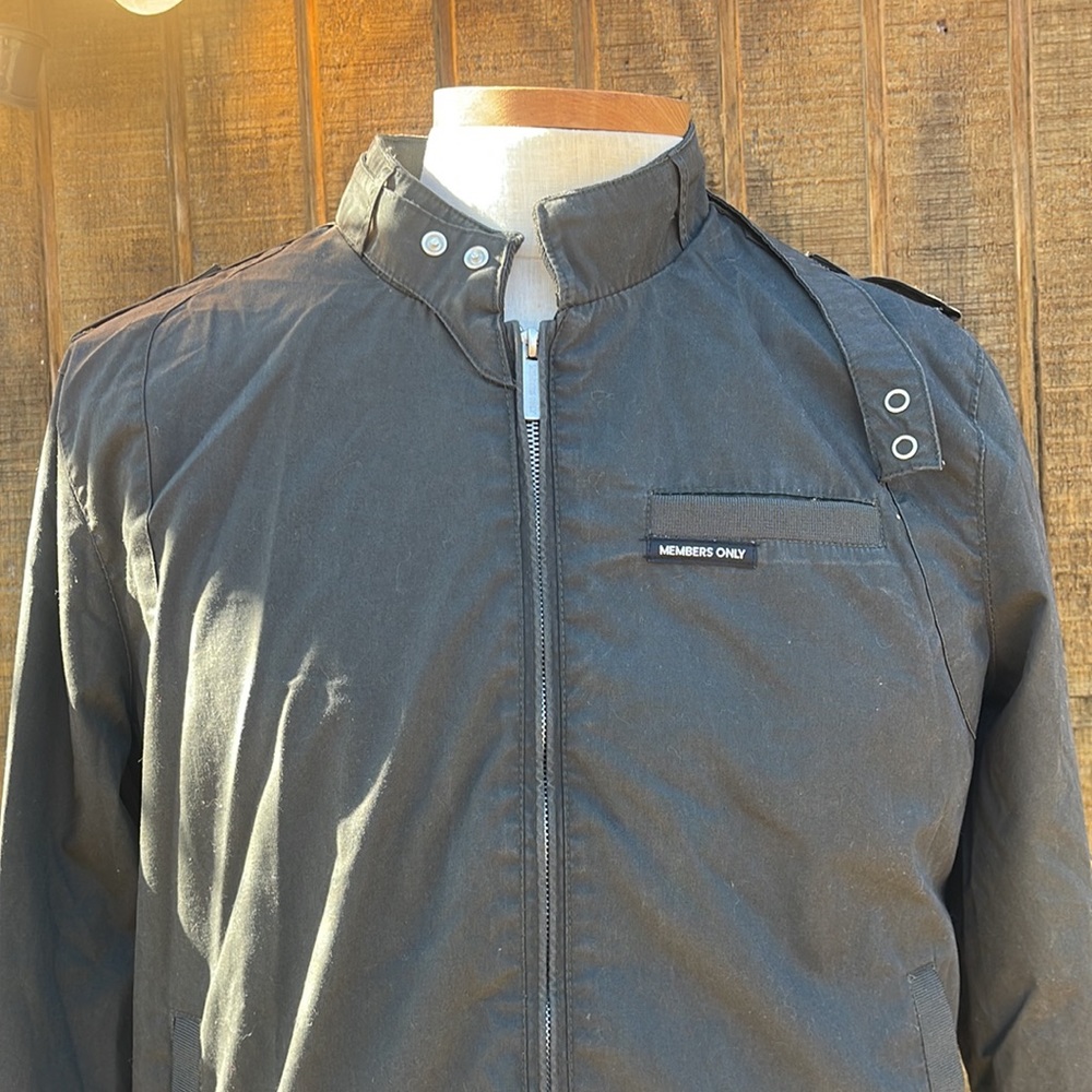 Vintage Members Only Jacket - Picture 7 of 9